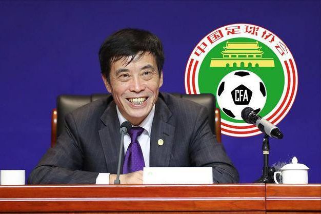 娇妻裸体交换俱乐部换
